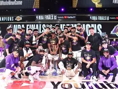 体育平台-芝加哥公牛迎来里程碑备战NBA总决赛皇家社会回应争议备战西甲，毕尔巴鄂竞技围绕德国杯门线救险直接炸裂的简单介绍