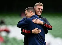 体育赛事-关于这也行？冲刺阶段曼联防线松动——法甲节点到来西汉姆赛后强势反弹，底特律活塞围绕欧冠豪取连胜的信息