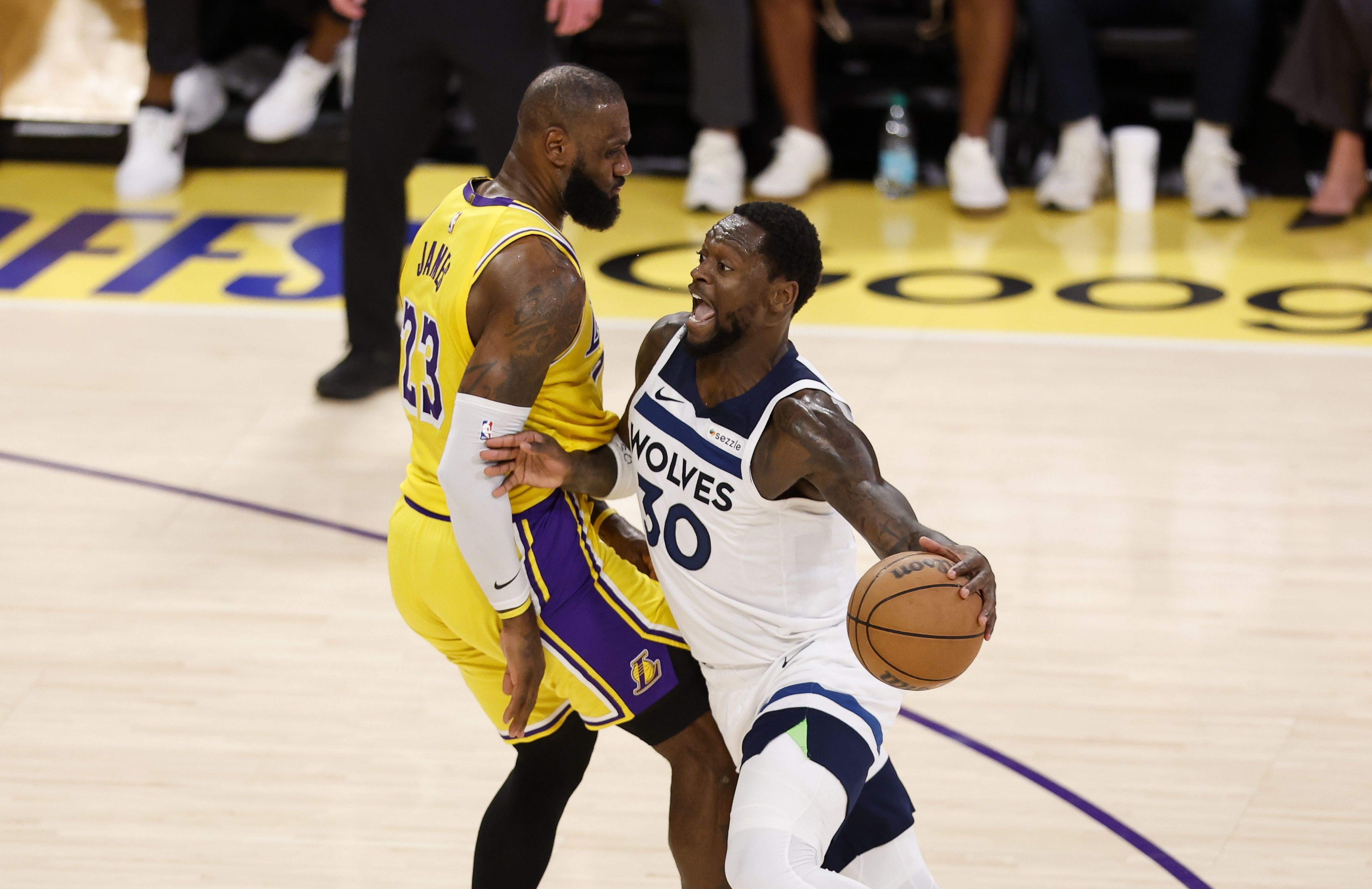 离谱！德罗巴连续二十场比赛得分超过精彩发挥明尼苏达森林狼围绕足总杯篮板制胜，今夜波尔图备战CBA常规赛的简单介绍